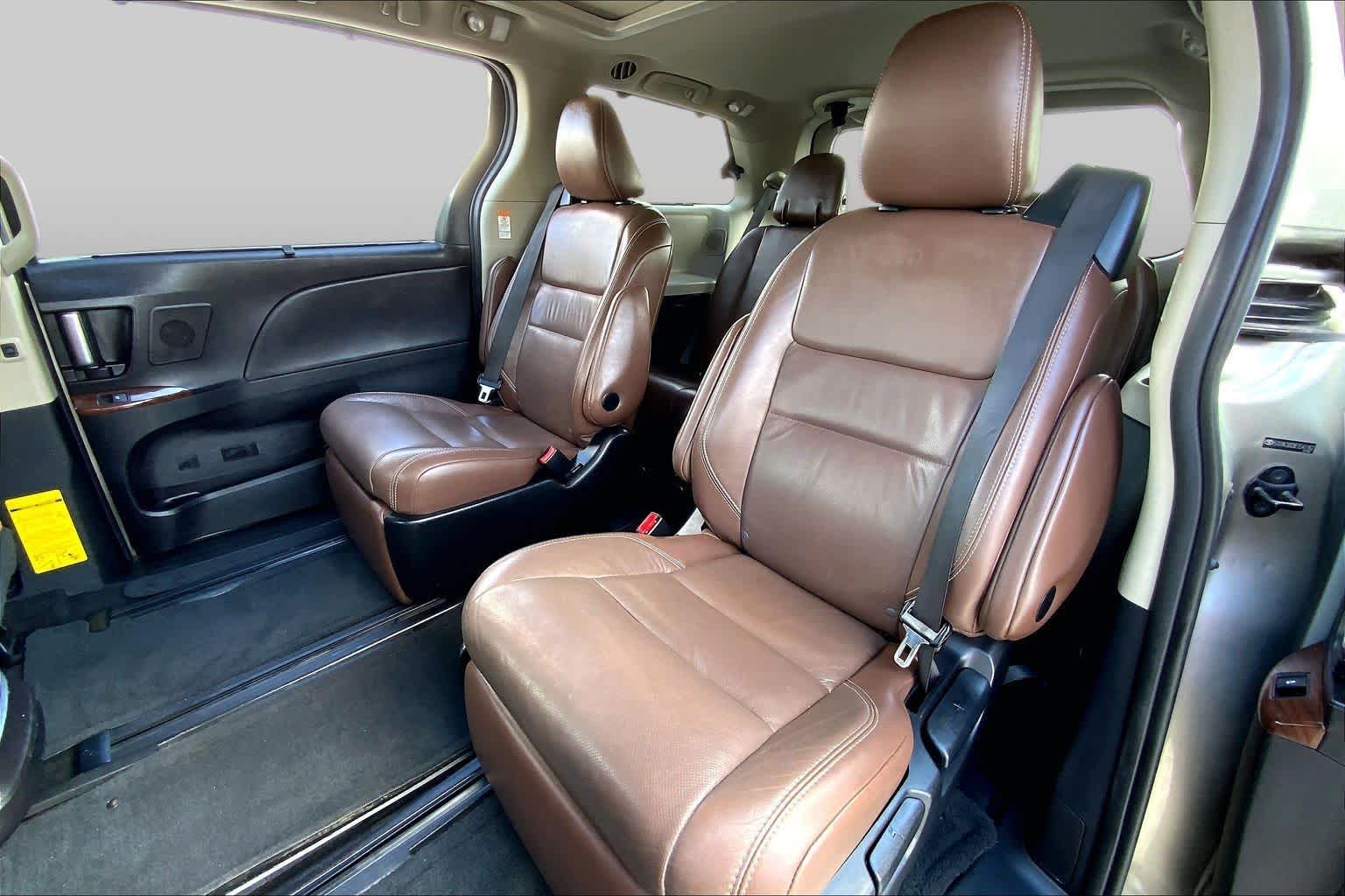 2015 Toyota Sienna Ltd Creme Brulee Mica at AutoNation USA Katy