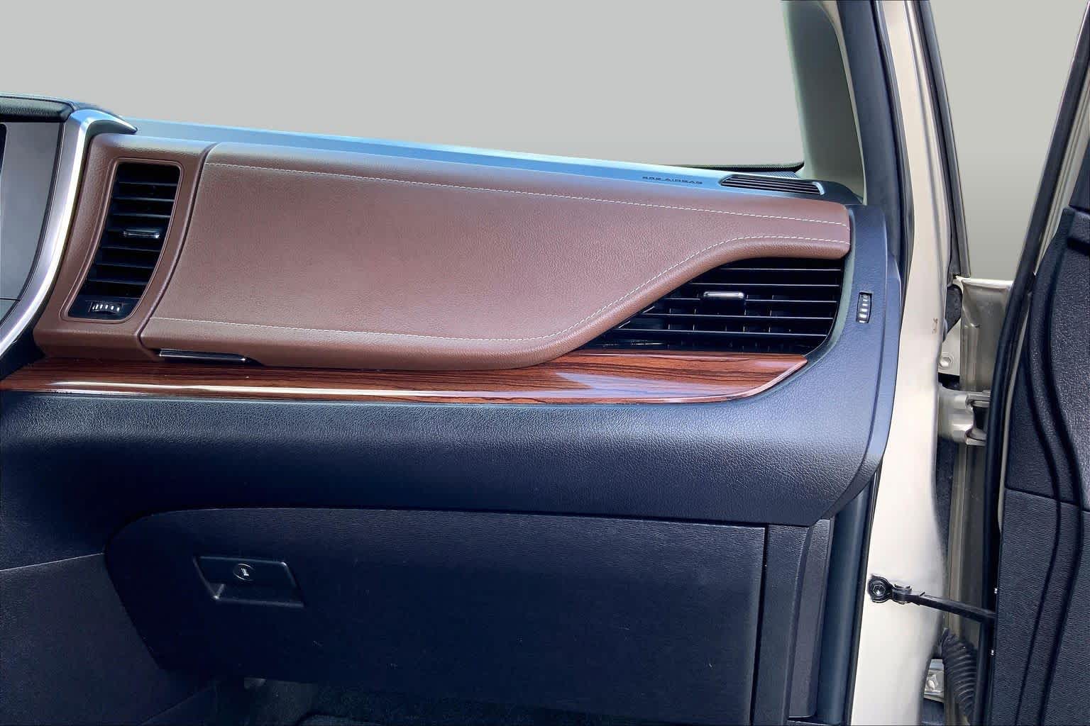 2015 Toyota Sienna Ltd Creme Brulee Mica at AutoNation USA Katy
