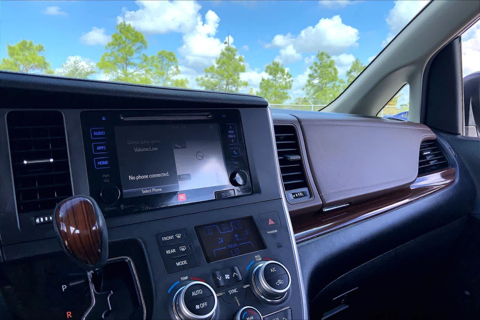 2015 Toyota Sienna Ltd Creme Brulee Mica at AutoNation USA Katy