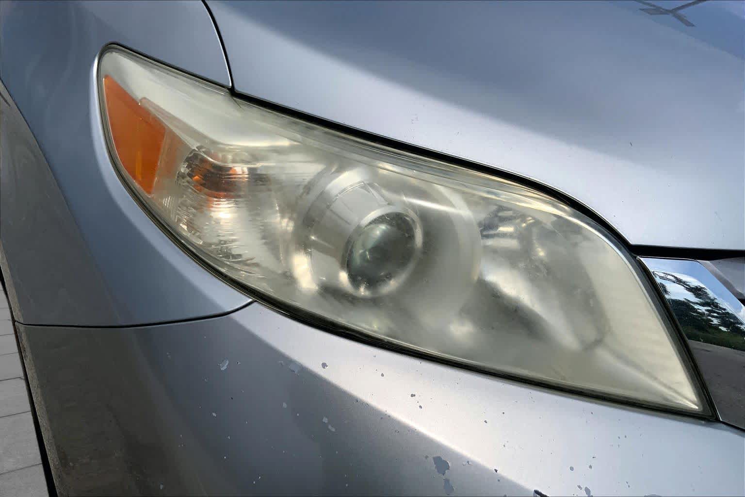 2016 Toyota Sienna XLE Premium Silver Sky Metallic at Beck & Masten Kia