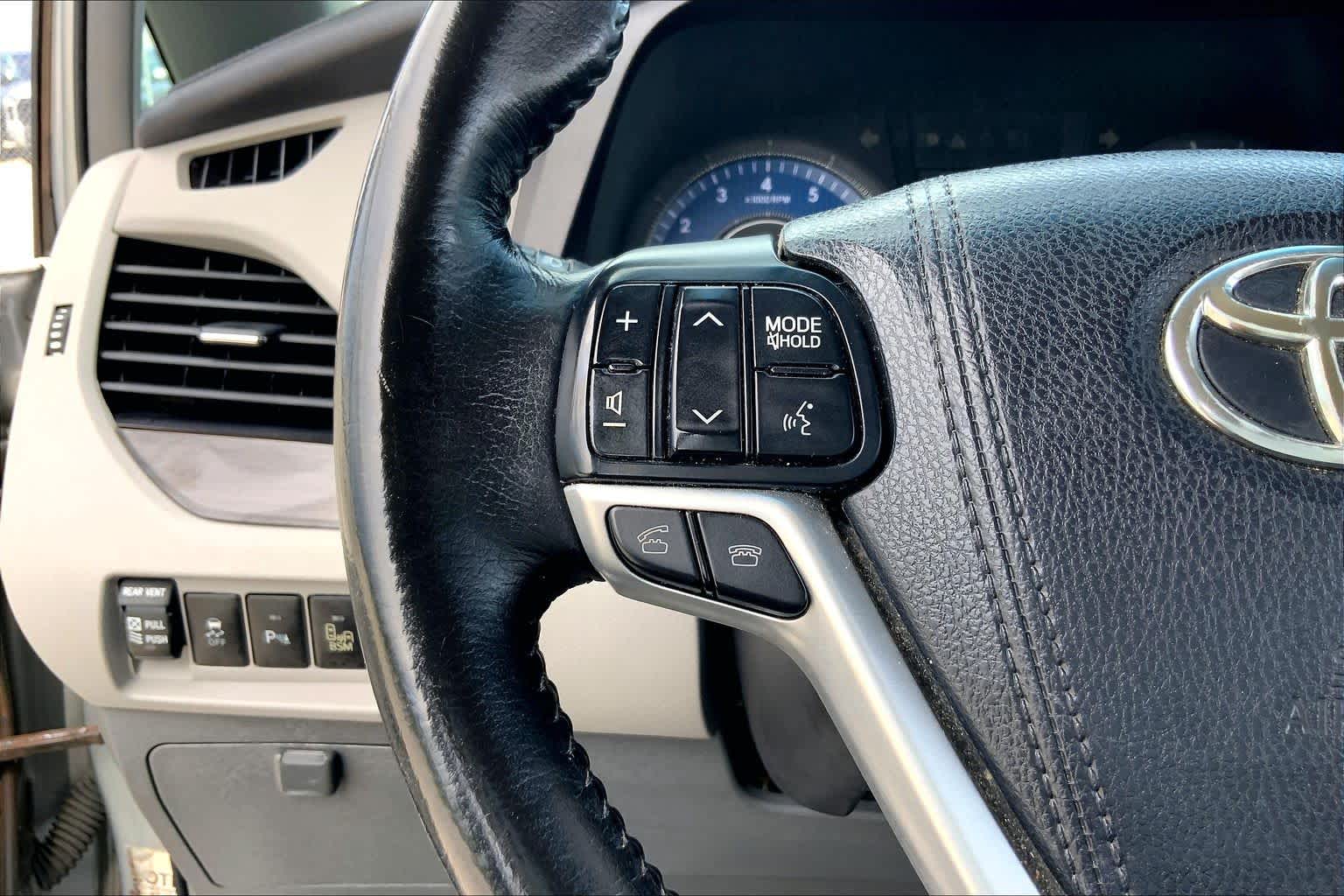 2016 Toyota Sienna XLE Premium Silver Sky Metallic at Beck & Masten Kia