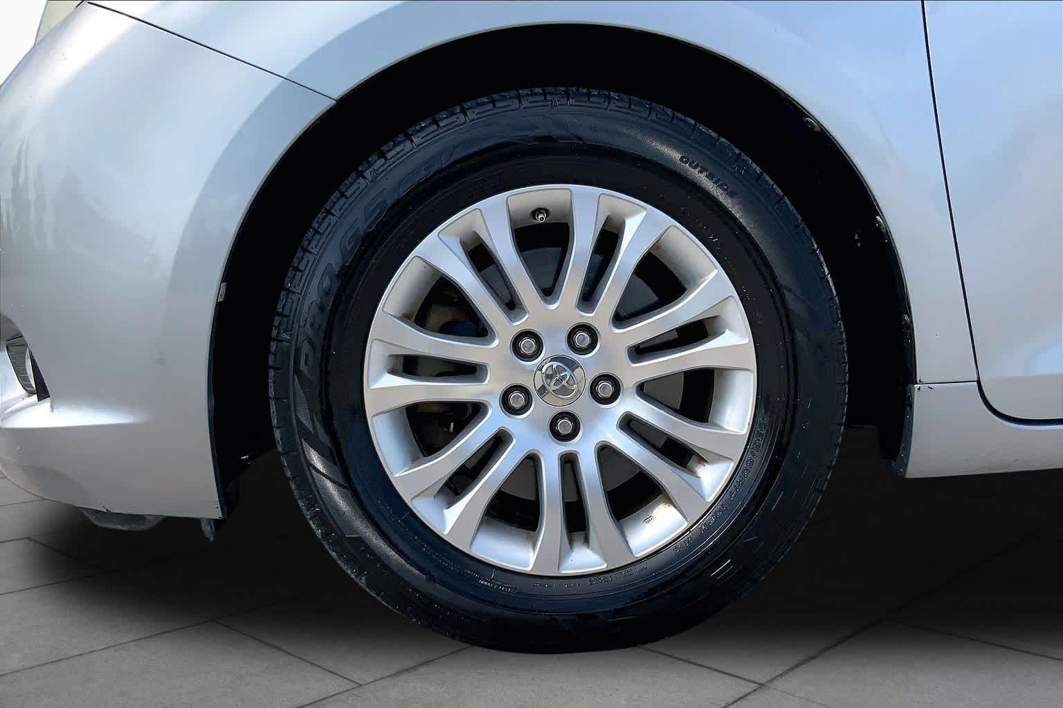 2016 Toyota Sienna XLE Premium Silver Sky Metallic at Beck & Masten Kia