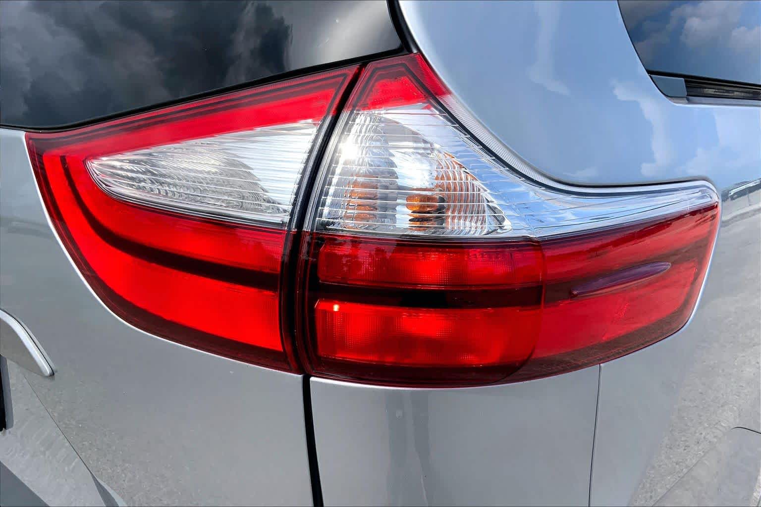 2016 Toyota Sienna XLE Premium Silver Sky Metallic at Beck & Masten Kia