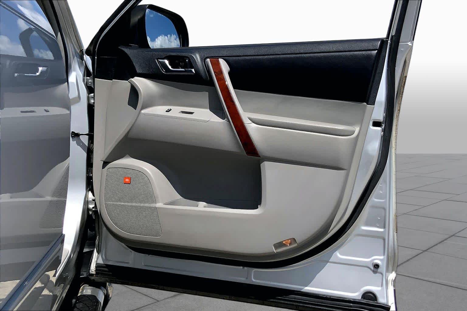 2013 Toyota Highlander Limited Classic Silver Metallic at Mac Haik Ford