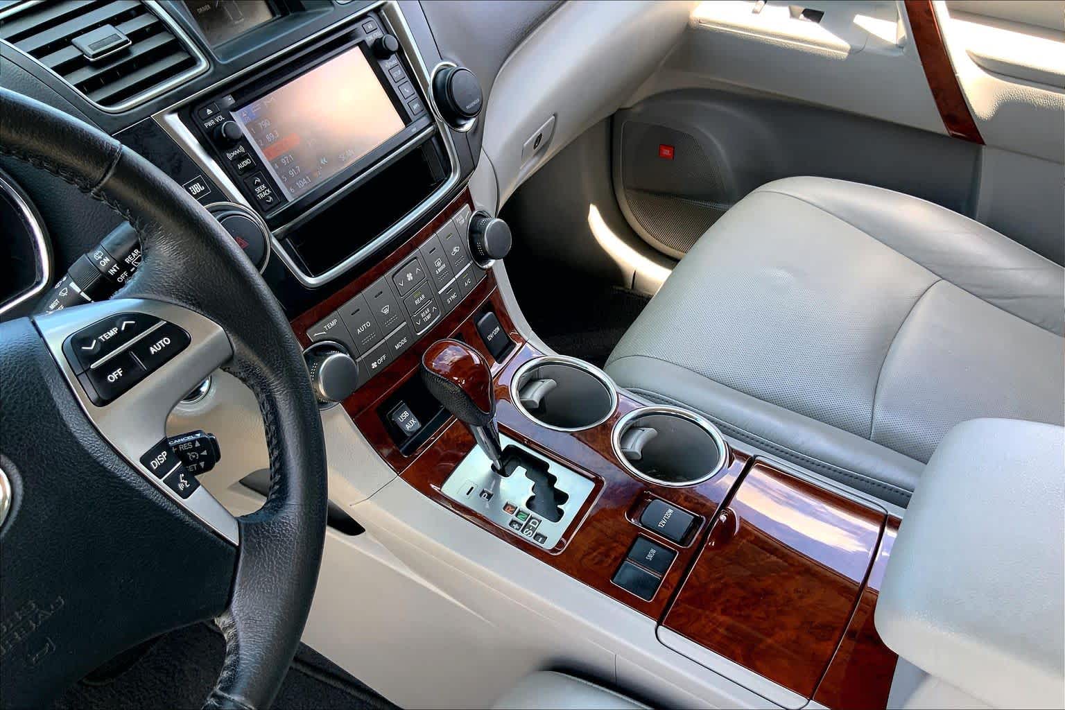 2013 Toyota Highlander Limited Classic Silver Metallic at Mac Haik Ford