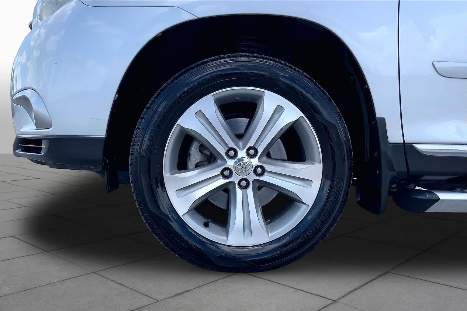 2013 Toyota Highlander Limited Classic Silver Metallic at Mac Haik Ford
