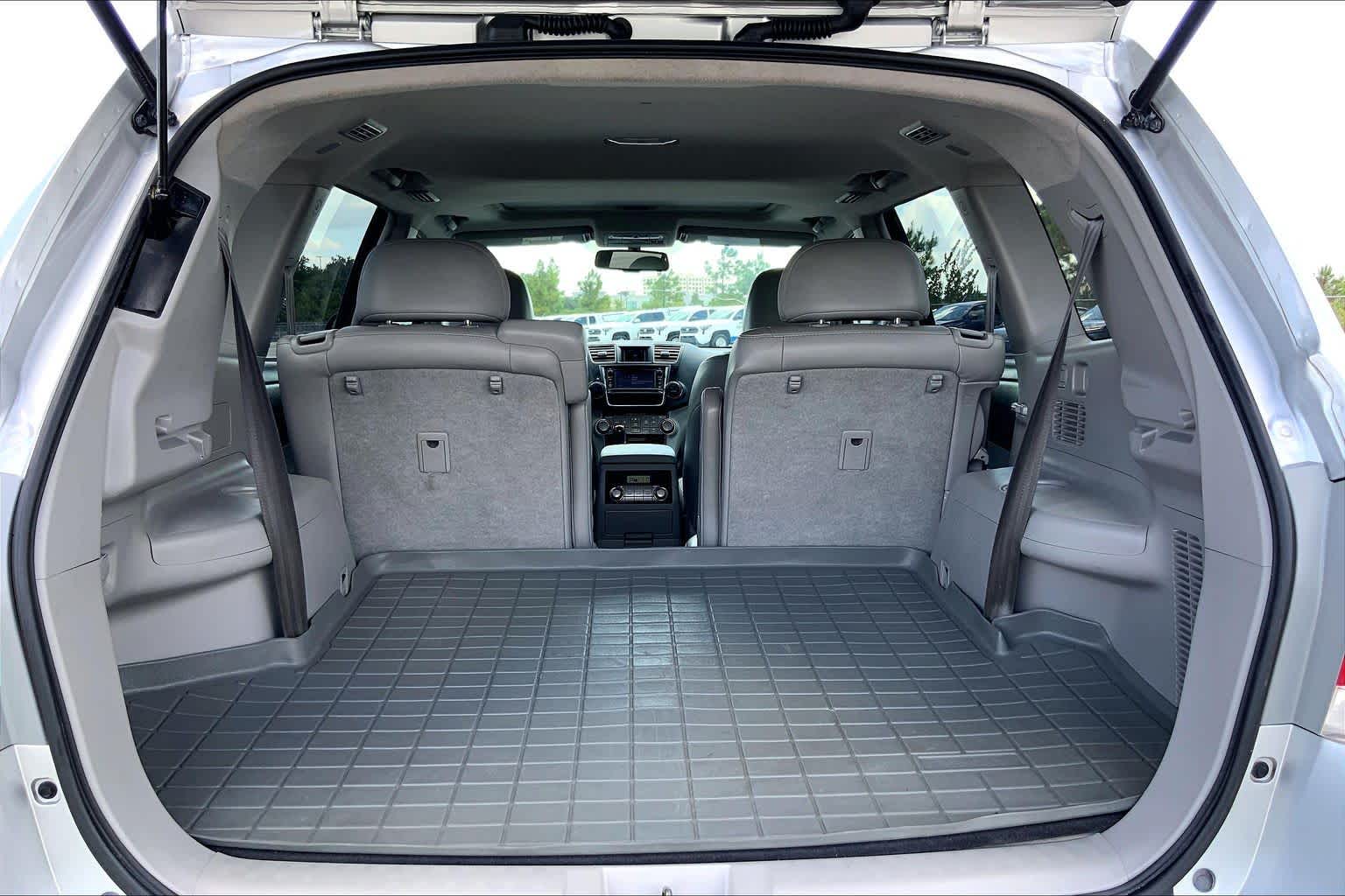 2013 Toyota Highlander Limited Classic Silver Metallic at Mac Haik Ford