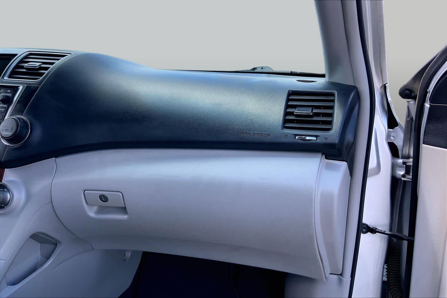 2013 Toyota Highlander Limited Classic Silver Metallic at Mac Haik Ford