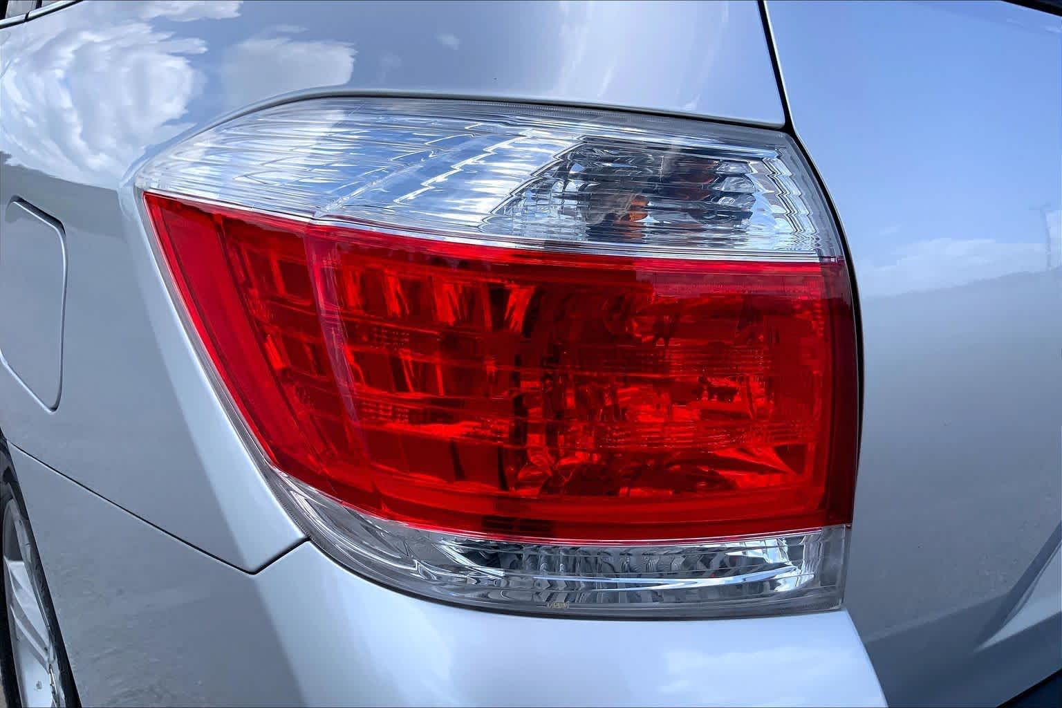 2013 Toyota Highlander Limited Classic Silver Metallic at Mac Haik Ford