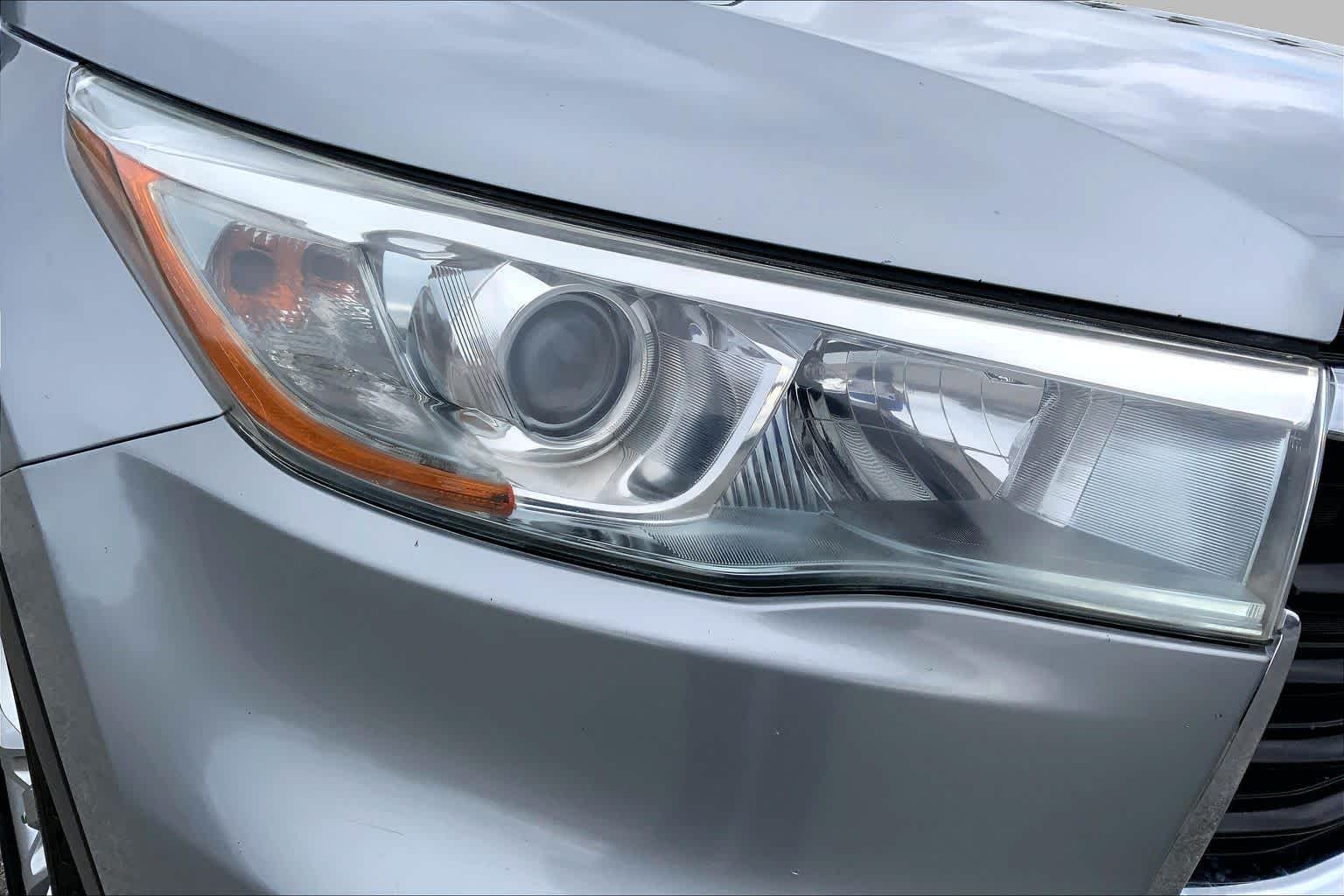 2015 Toyota Highlander Limited Silver Sky Metallic at Lexus of Clear Lake