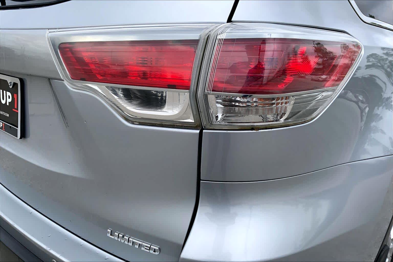 2015 Toyota Highlander Limited Silver Sky Metallic at Lexus of Clear Lake