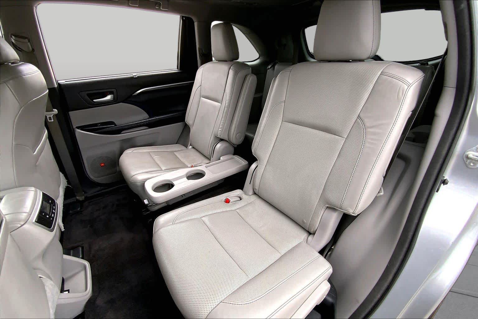 2015 Toyota Highlander Limited Silver Sky Metallic at Lexus of Clear Lake