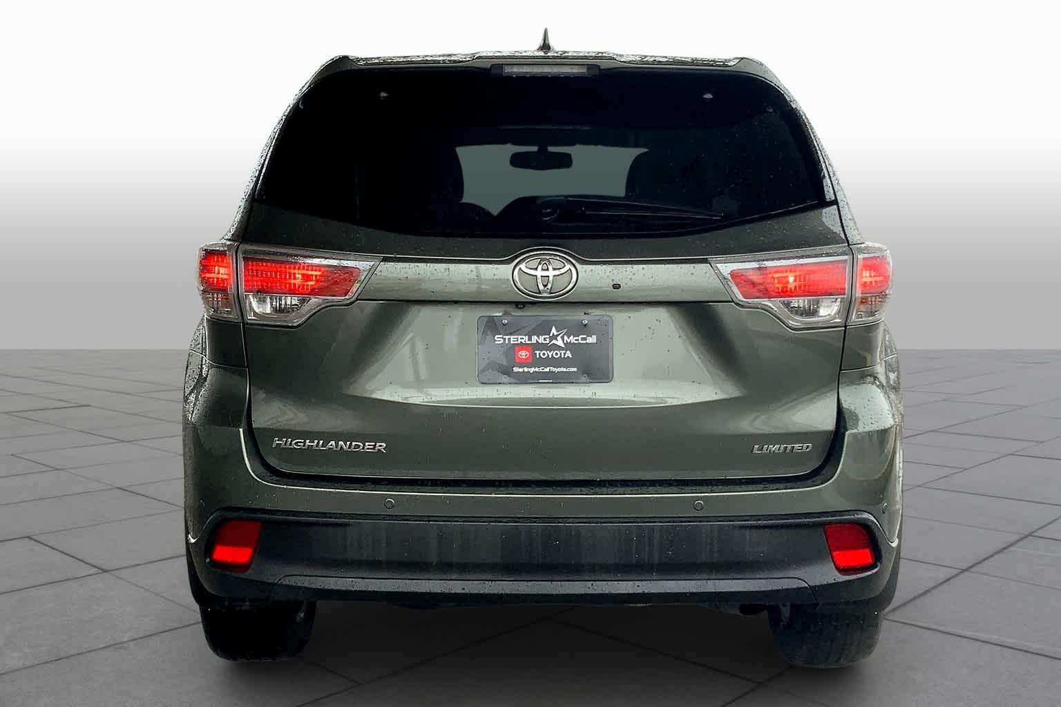 2016 Toyota Highlander Limited Alumina Jade Metallic at AutoNation Toyota Gulf Fwy
