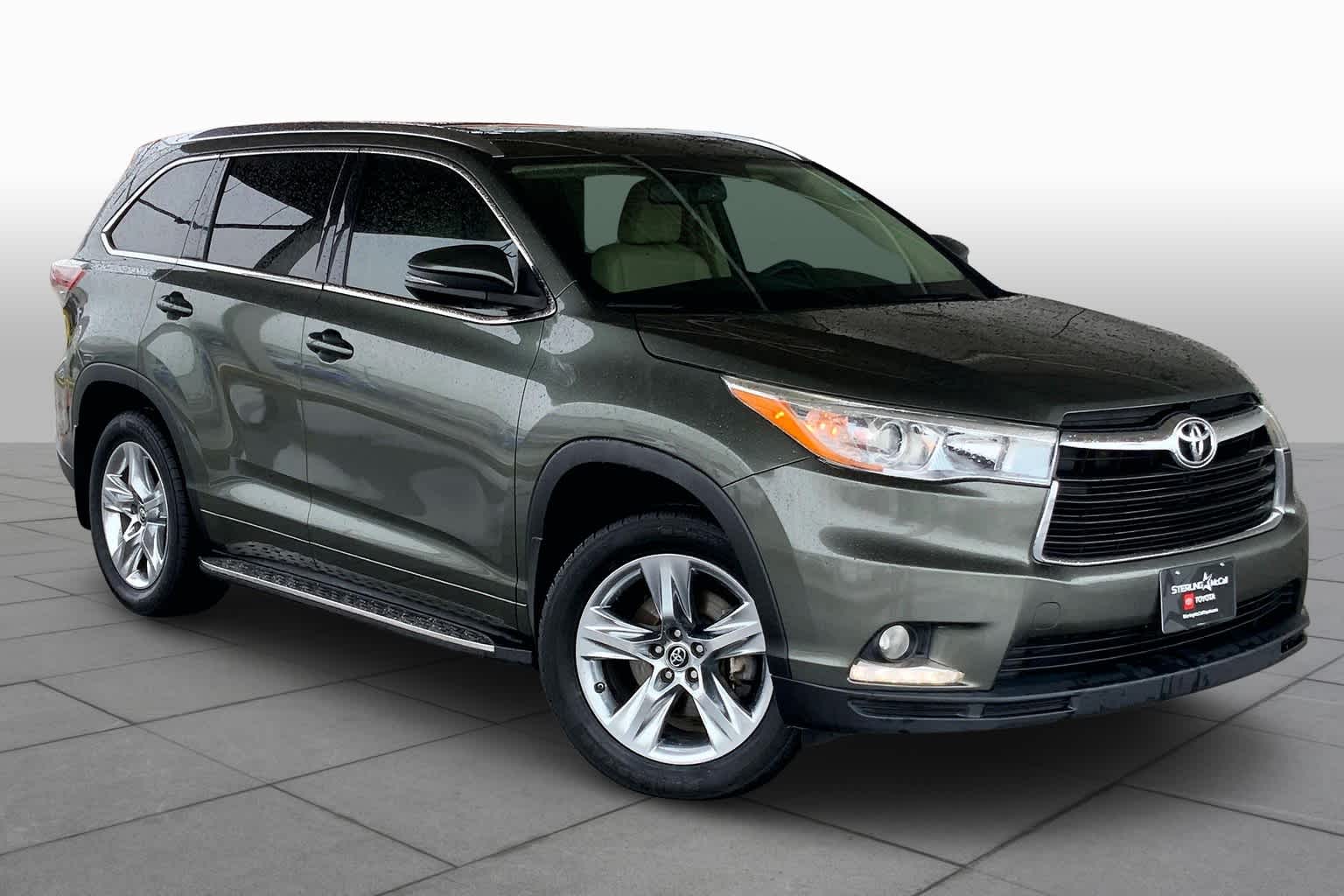 2016 Toyota Highlander Limited Alumina Jade Metallic at AutoNation Toyota Gulf Fwy