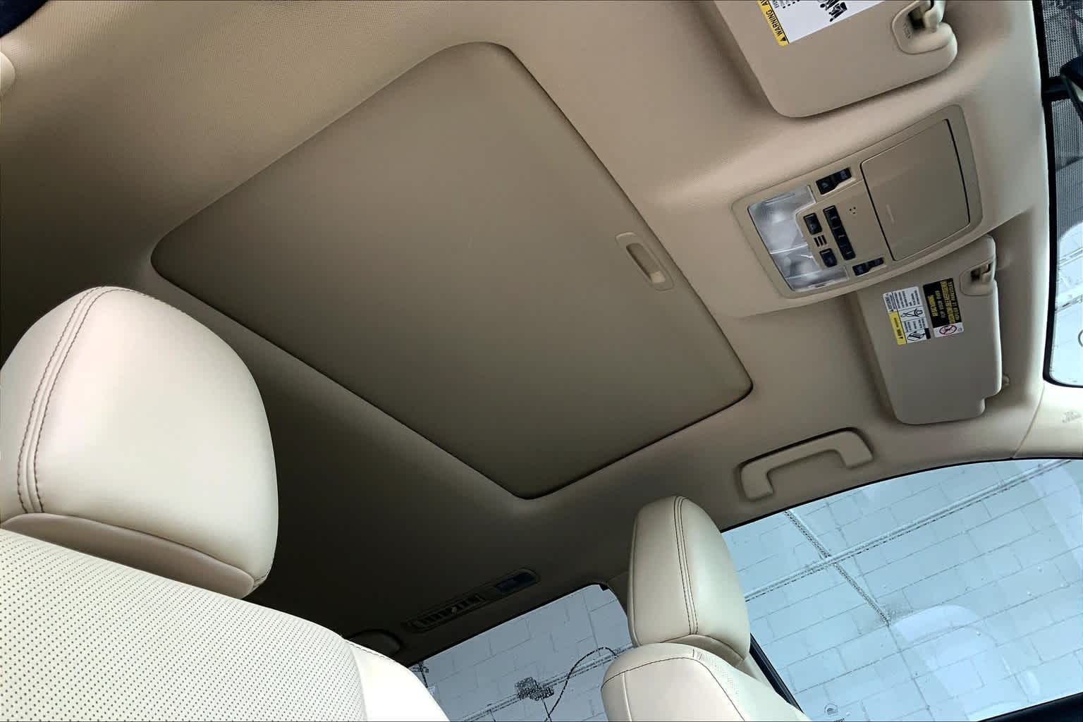 2016 Toyota Highlander Limited Alumina Jade Metallic at AutoNation Toyota Gulf Fwy