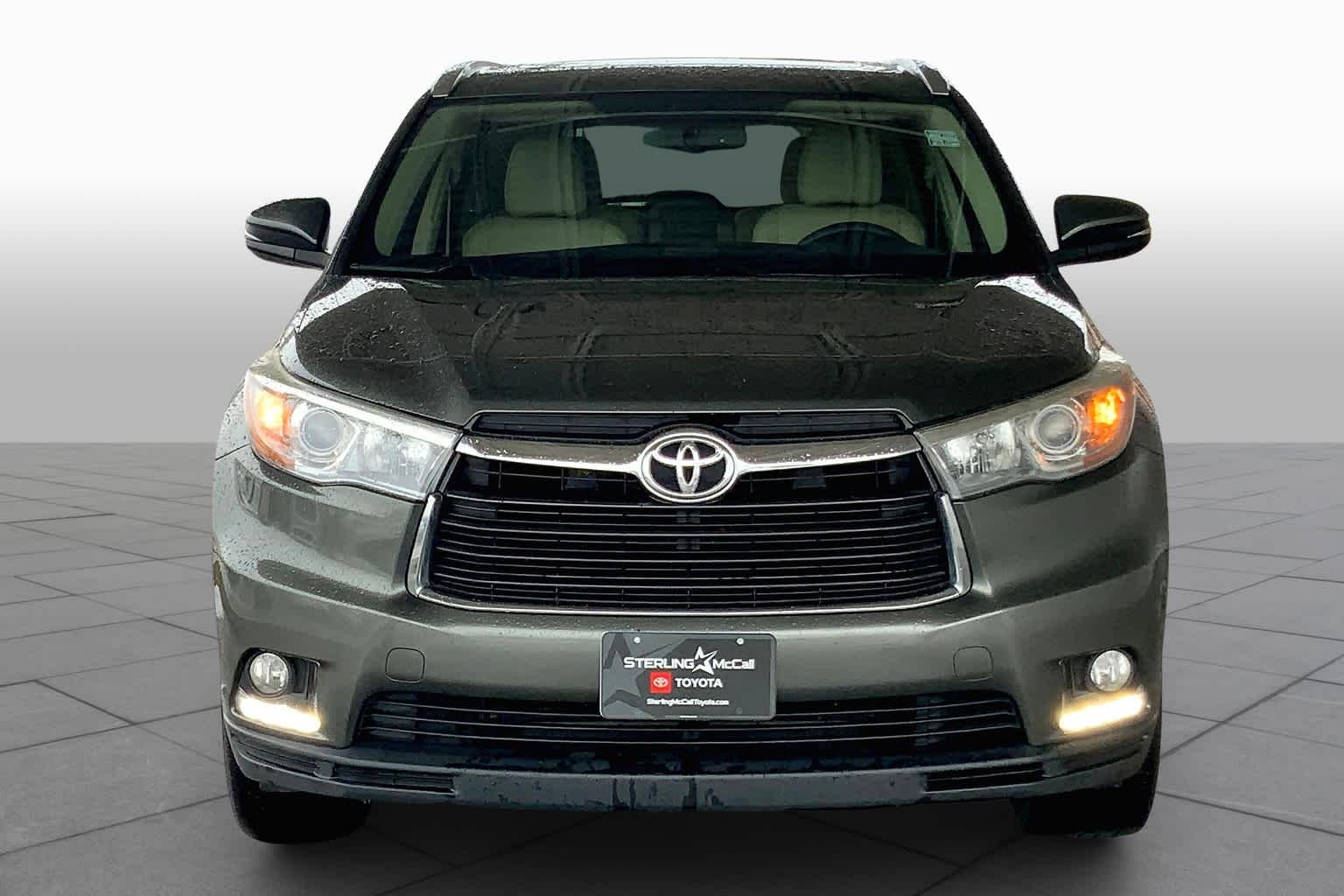 2016 Toyota Highlander Limited Alumina Jade Metallic at AutoNation Toyota Gulf Fwy