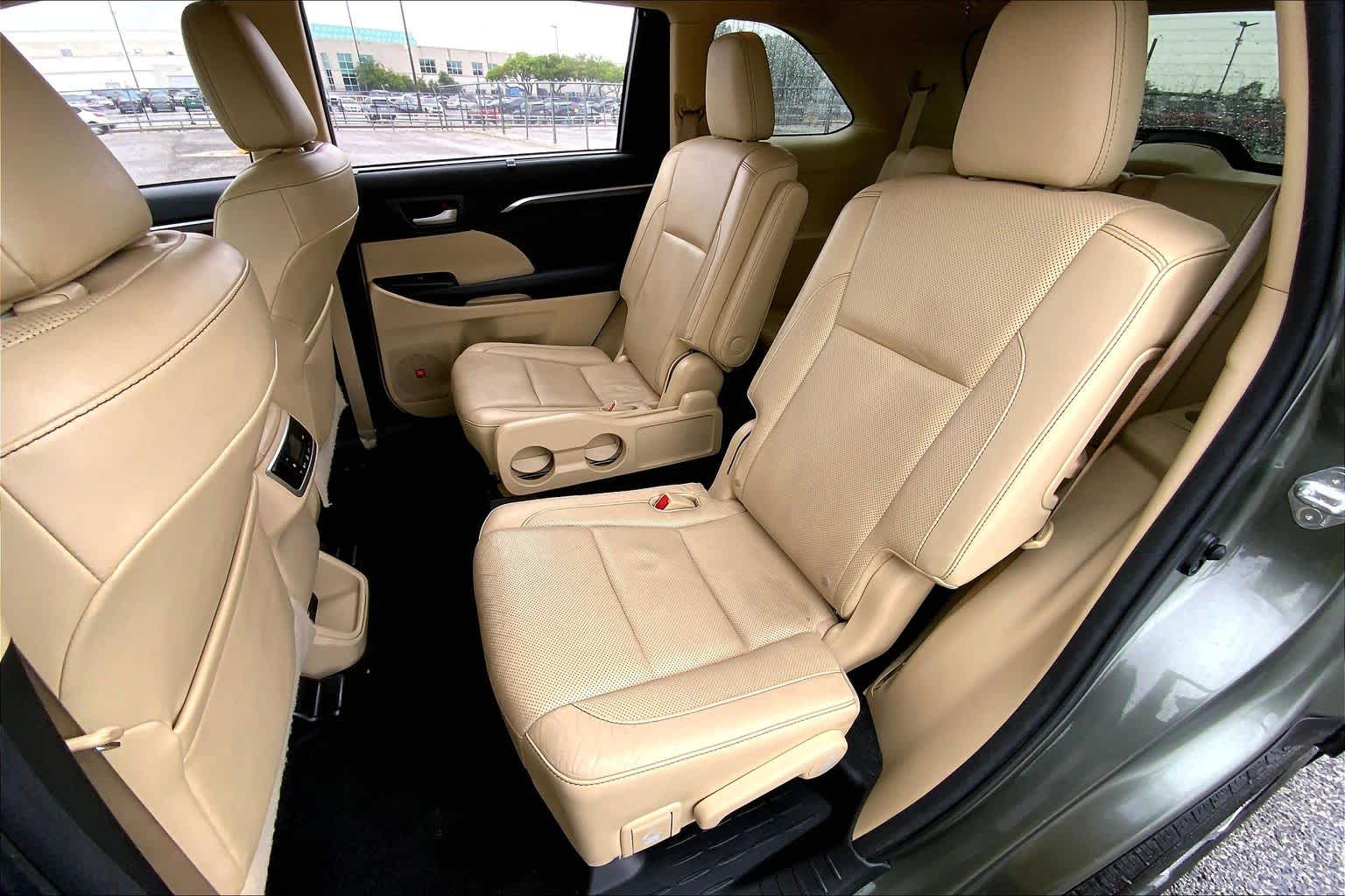 2016 Toyota Highlander Limited Alumina Jade Metallic at Mercedes-Benz of Houston North