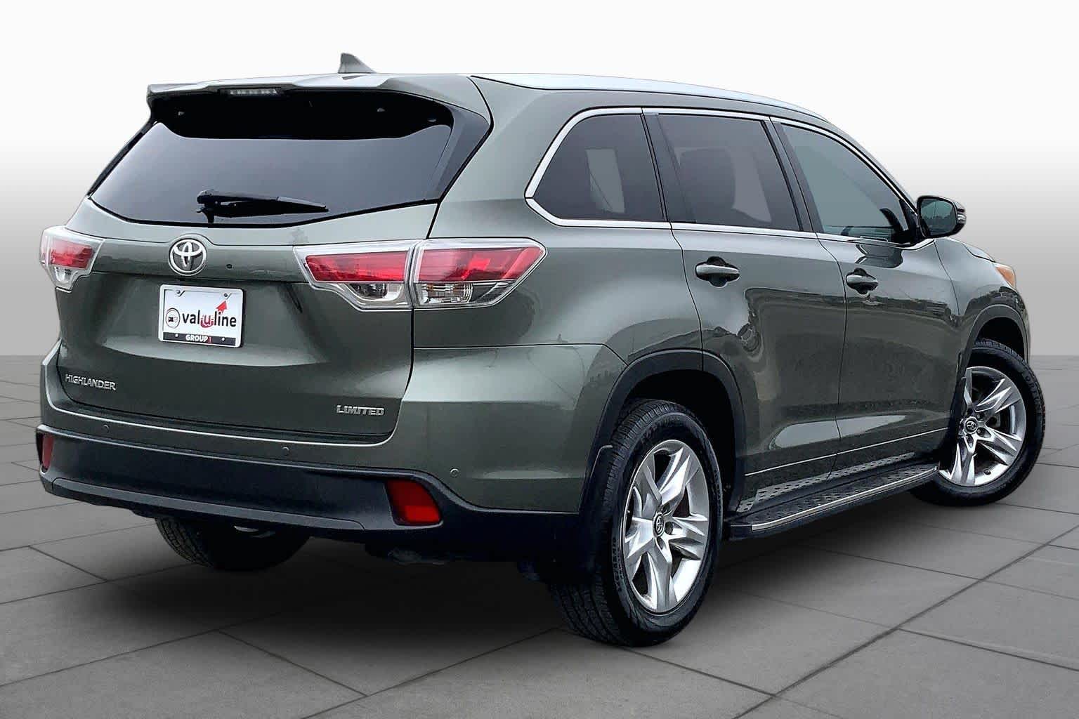 2016 Toyota Highlander Limited Alumina Jade Metallic at Mercedes-Benz of Houston North