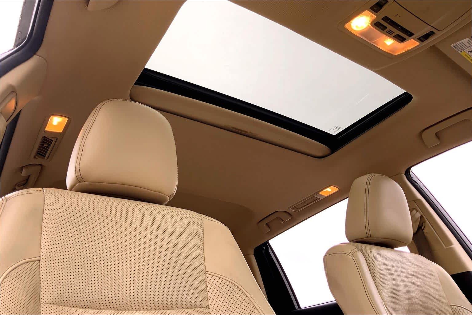 2016 Toyota Highlander Limited Alumina Jade Metallic at Mercedes-Benz of Houston North