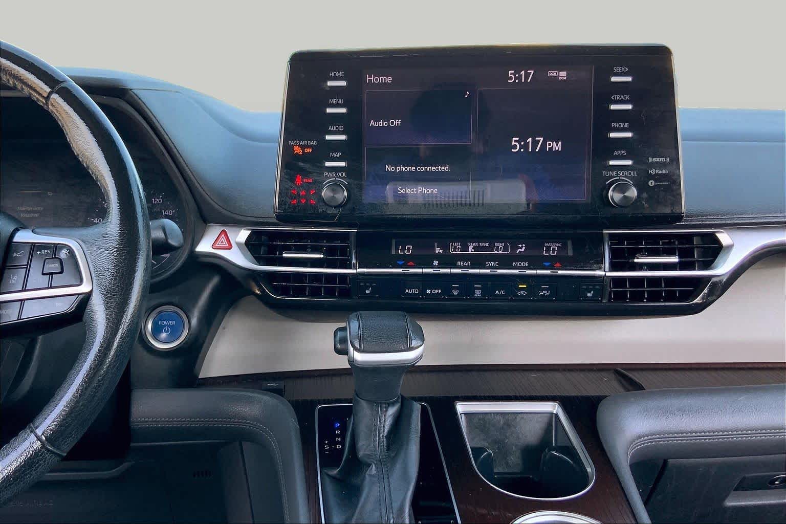 2022 Toyota Sienna XLE Celestial Silver Metallic at AutoNation USA Katy