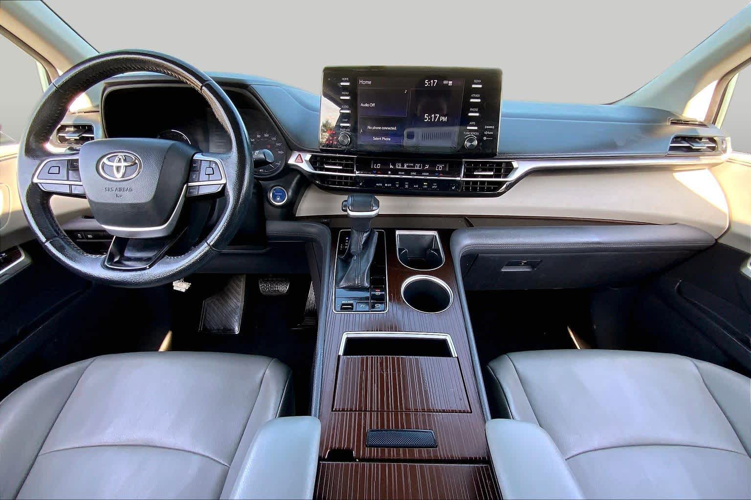 2022 Toyota Sienna XLE Celestial Silver Metallic at AutoNation USA Katy