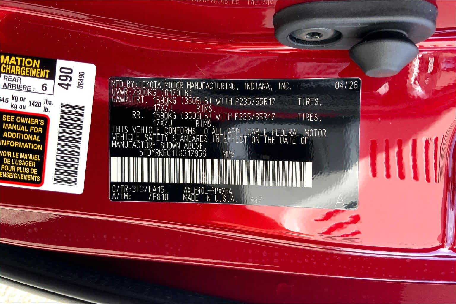 2026 Toyota Sienna XLE Ruby Flare Pearl at Group 1 Toyota Southwest