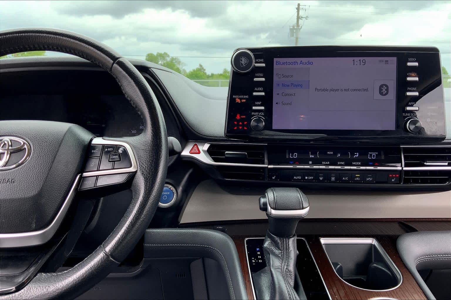 2021 Toyota Sienna XLE Predawn Gray Mica at Westside Kia