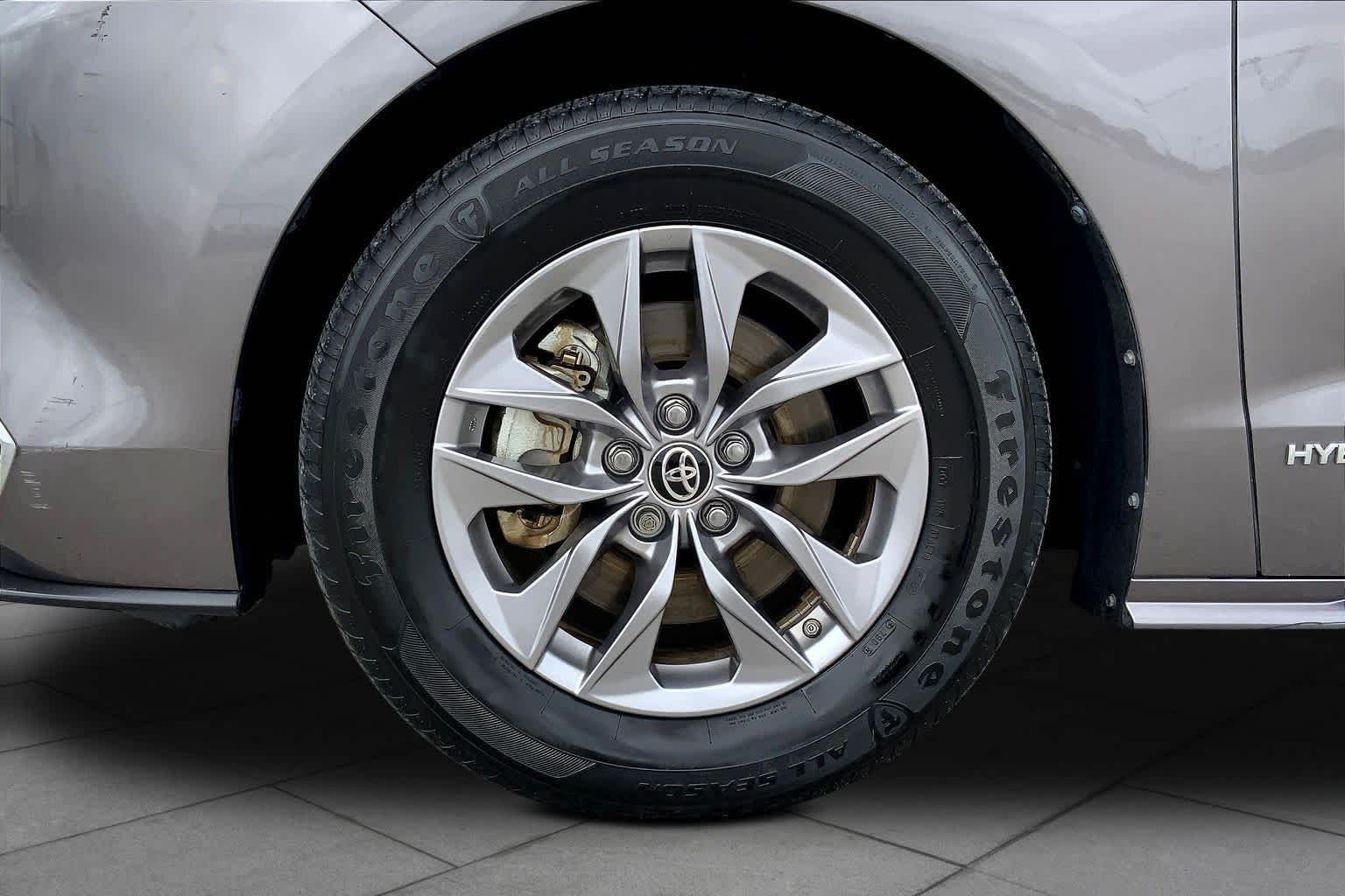2021 Toyota Sienna XLE Predawn Gray Mica at Westside Kia
