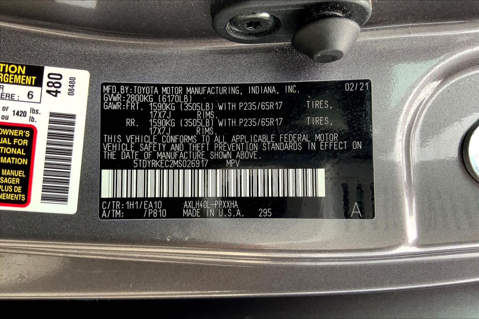 2021 Toyota Sienna XLE Predawn Gray Mica at Westside Kia