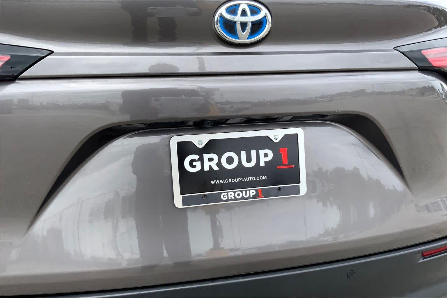 2021 Toyota Sienna XLE Predawn Gray Mica at Westside Kia