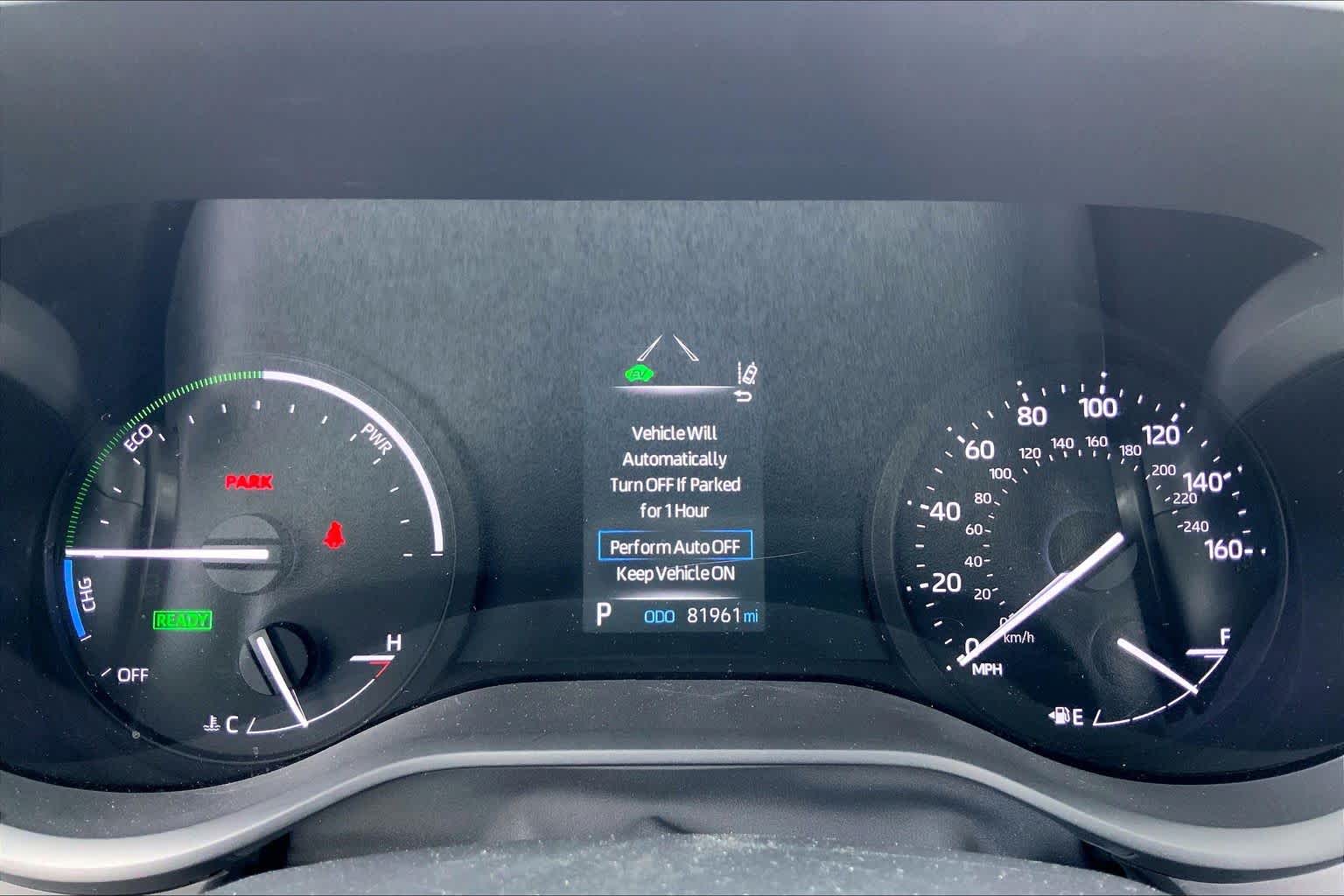2021 Toyota Sienna XLE Blizzard Pearl at Group 1 Toyota Southwest