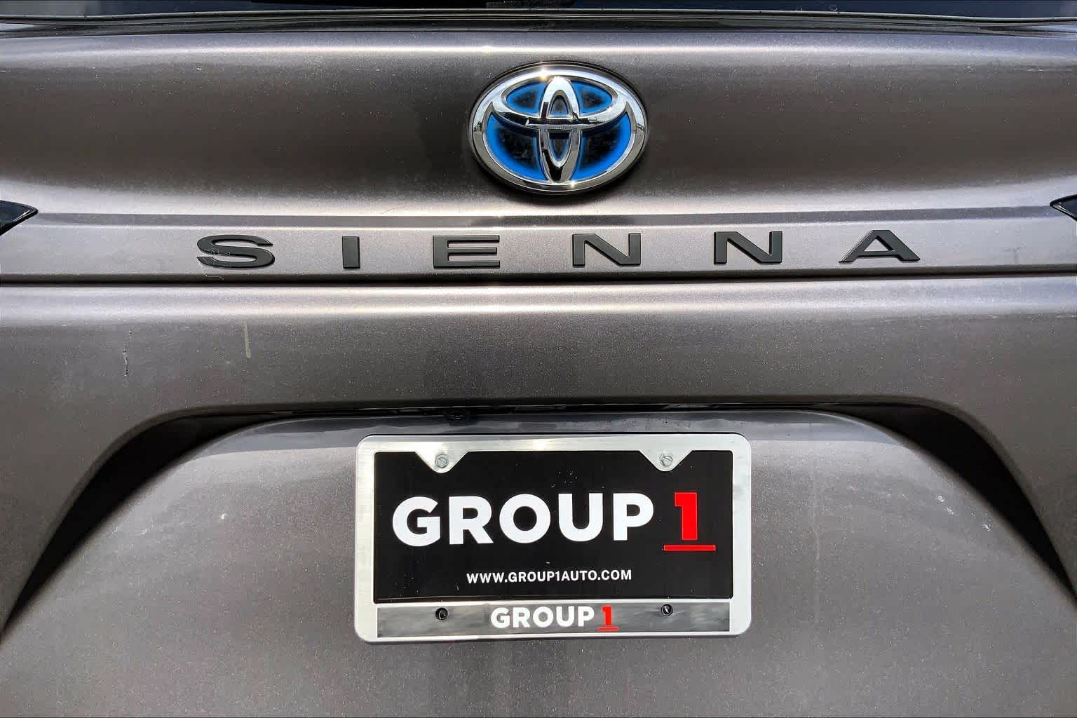 2022 Toyota Sienna XLE Predawn Gray Mica at Westside Kia