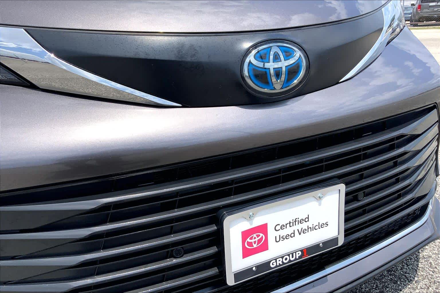 2022 Toyota Sienna XLE Predawn Gray Mica at AutoNation Toyota Gulf Fwy