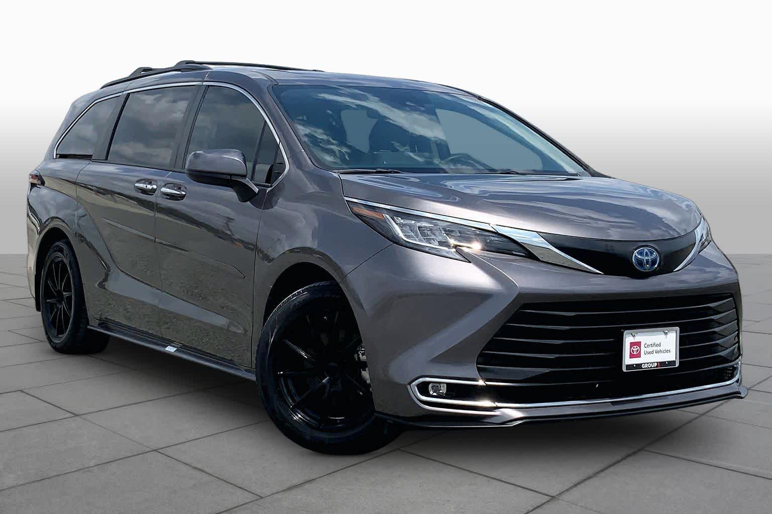 2022 Toyota Sienna XLE Predawn Gray Mica at AutoNation Toyota Gulf Fwy