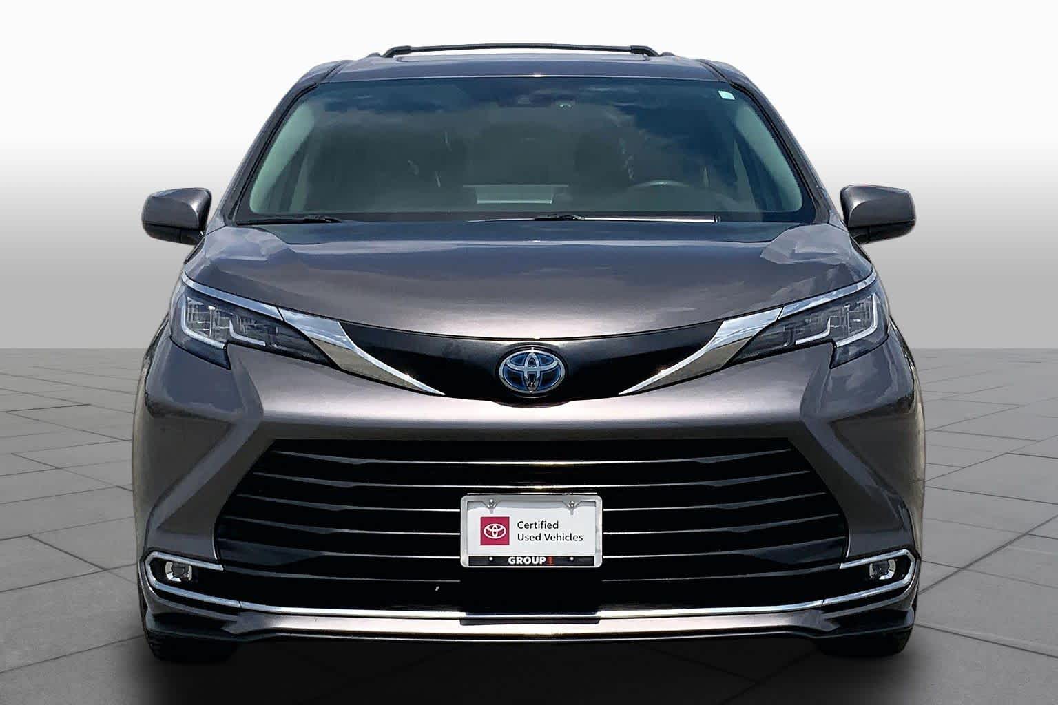 2022 Toyota Sienna XLE Predawn Gray Mica at AutoNation Toyota Gulf Fwy