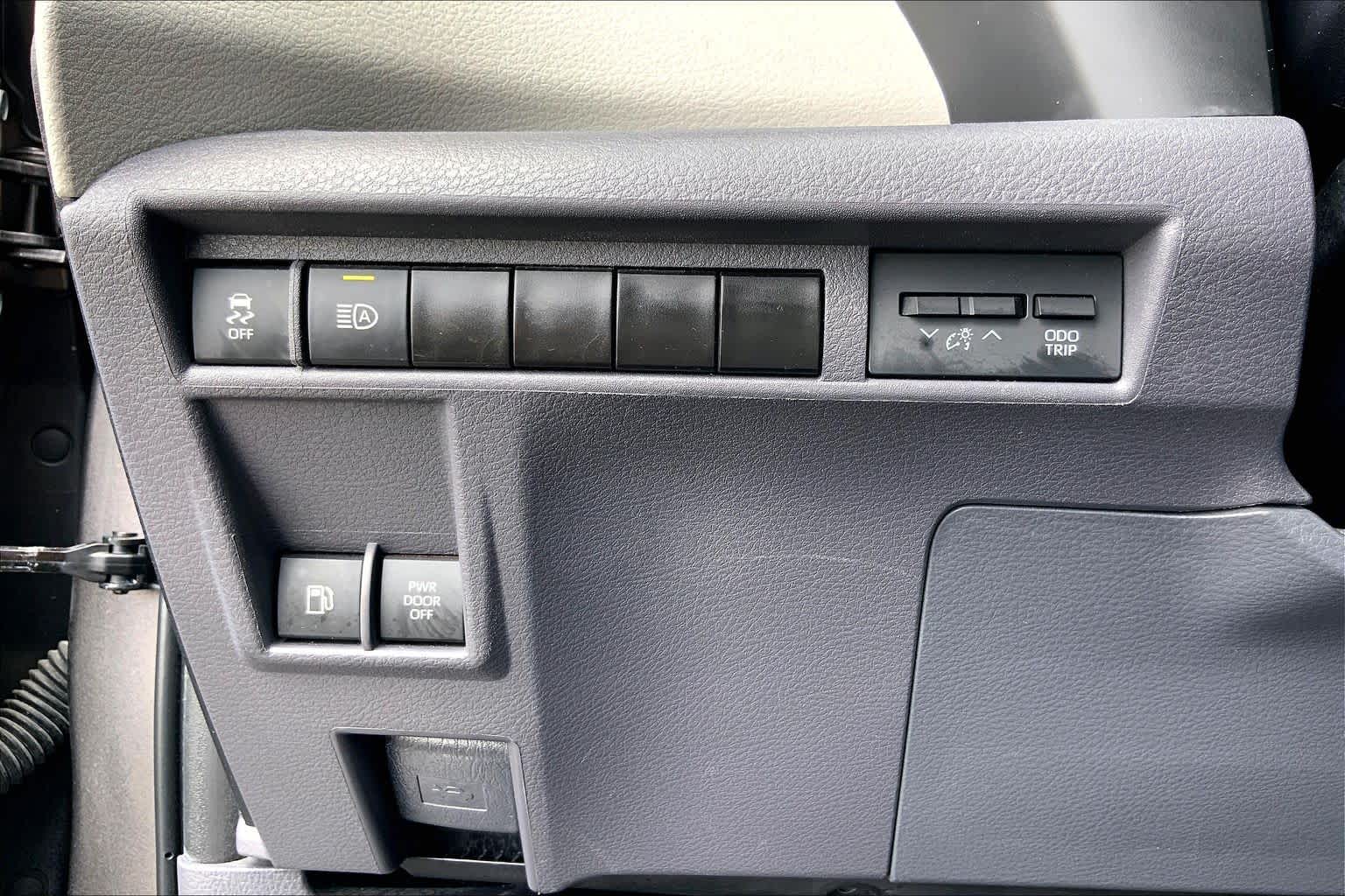 2022 Toyota Sienna XLE Predawn Gray Mica at AutoNation Toyota Gulf Fwy