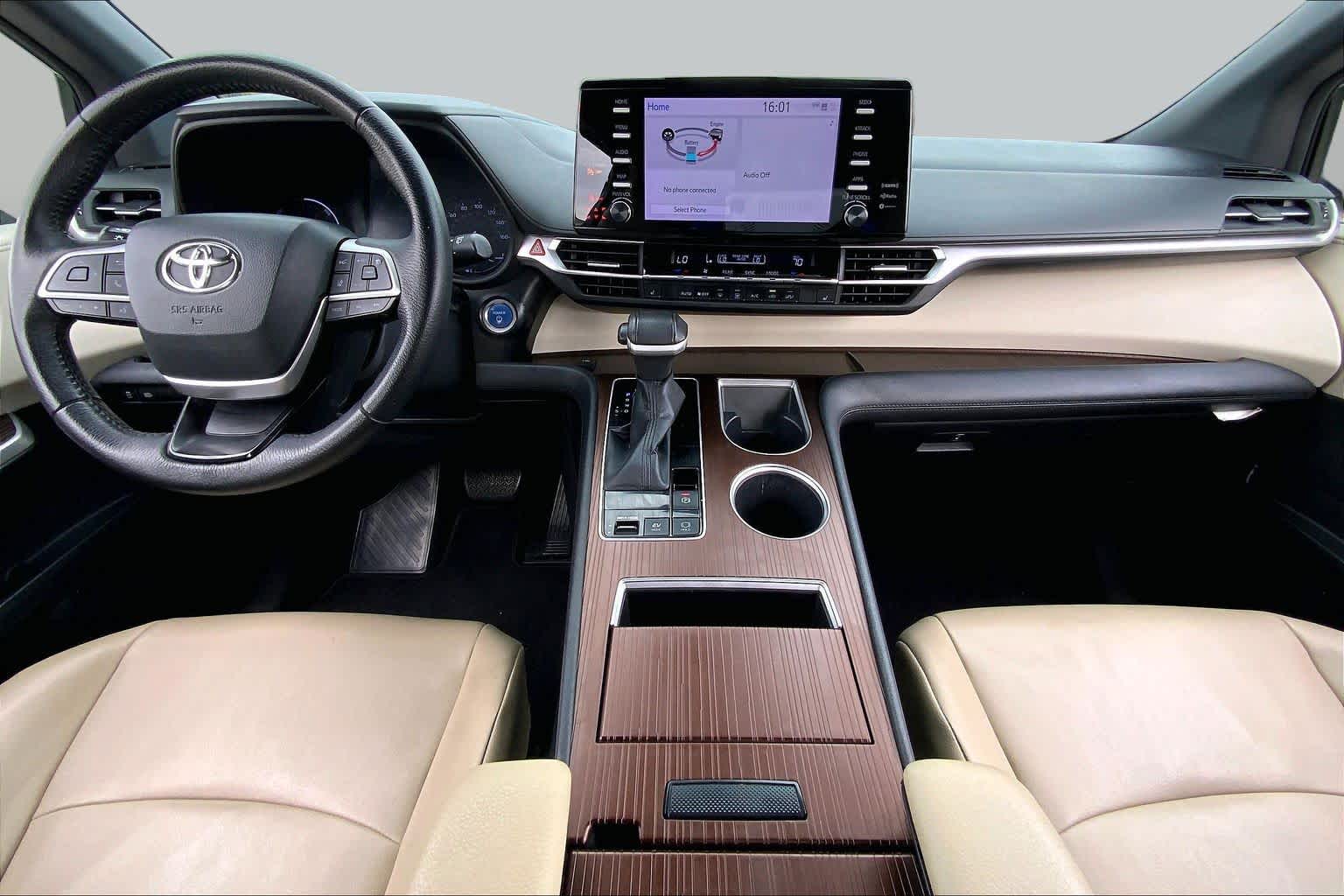 2022 Toyota Sienna photo 15 of 36