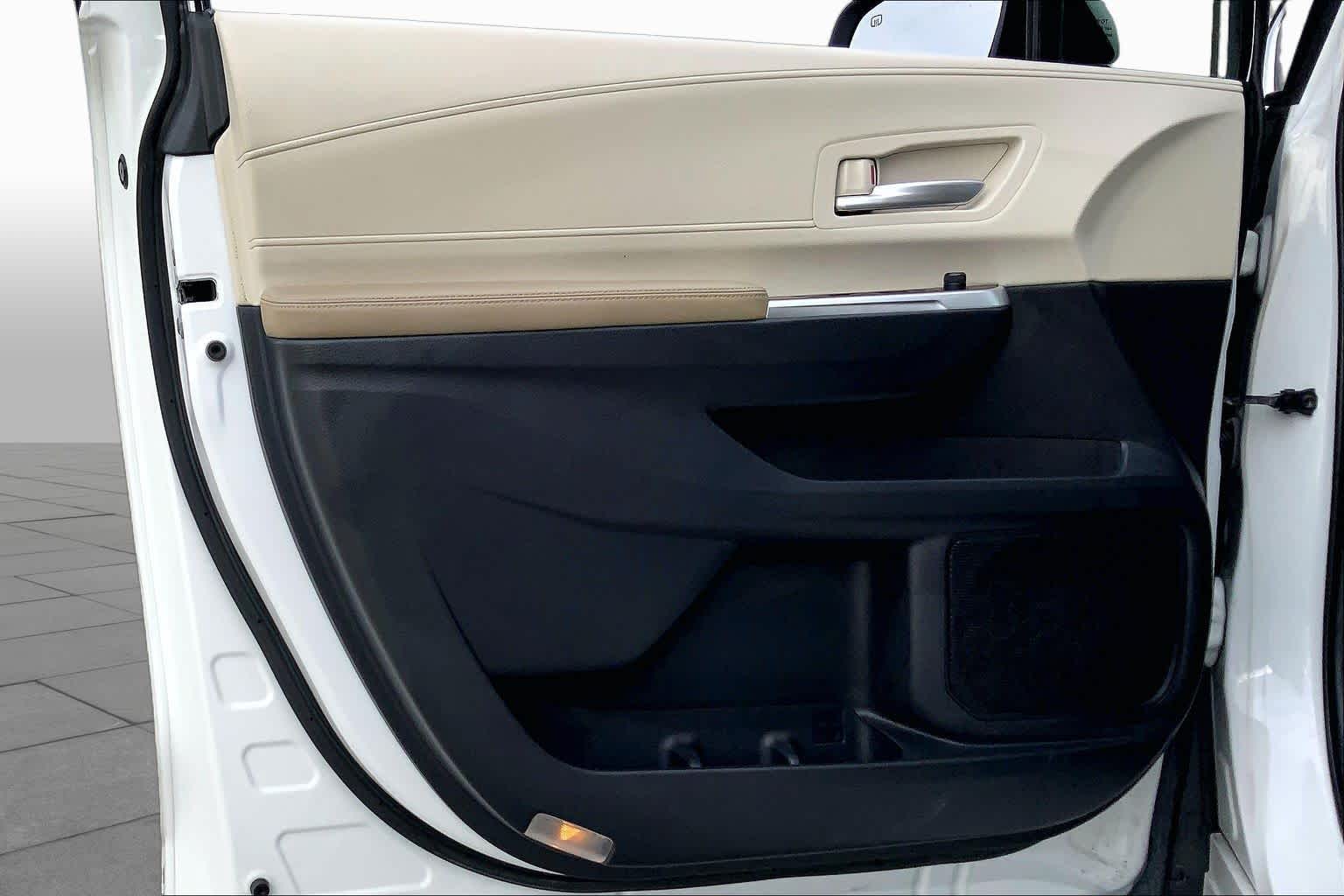 2022 Toyota Sienna photo 21 of 36