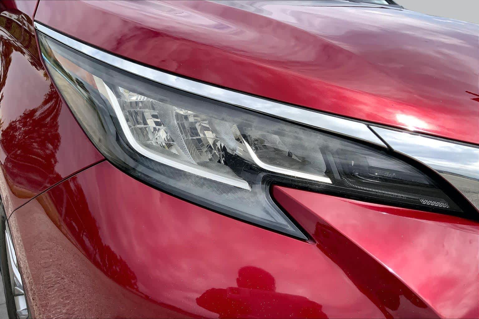2023 Toyota Sienna XLE Ruby Flare Pearl at AutoNation USA Houston