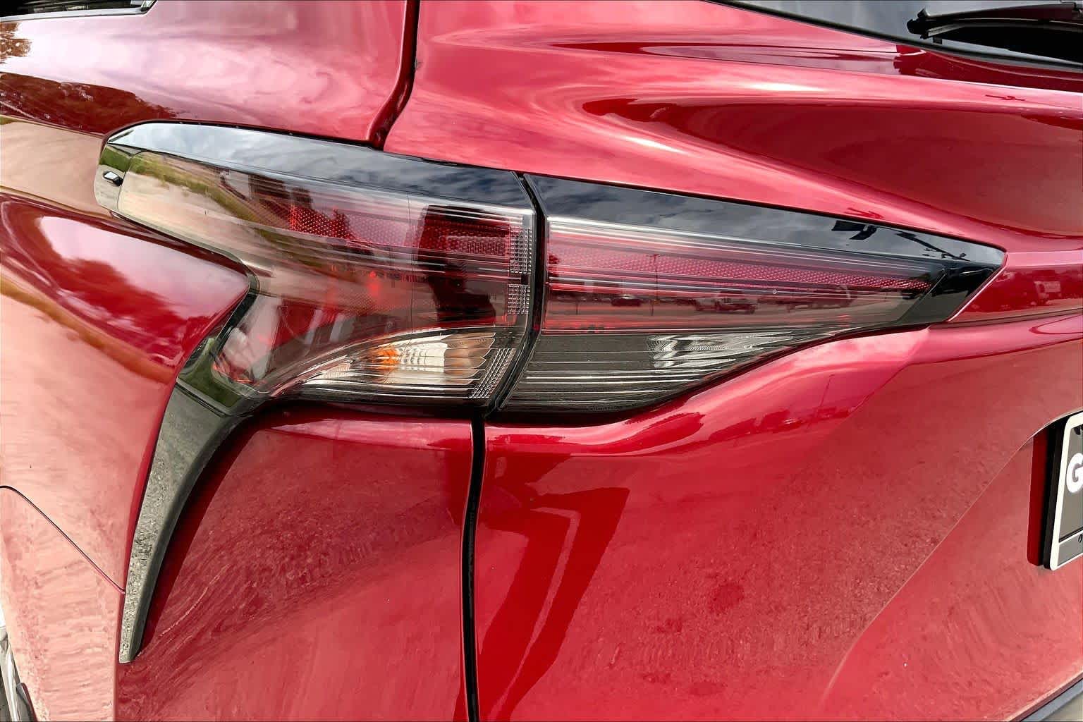 2023 Toyota Sienna XLE Ruby Flare Pearl at AutoNation USA Houston