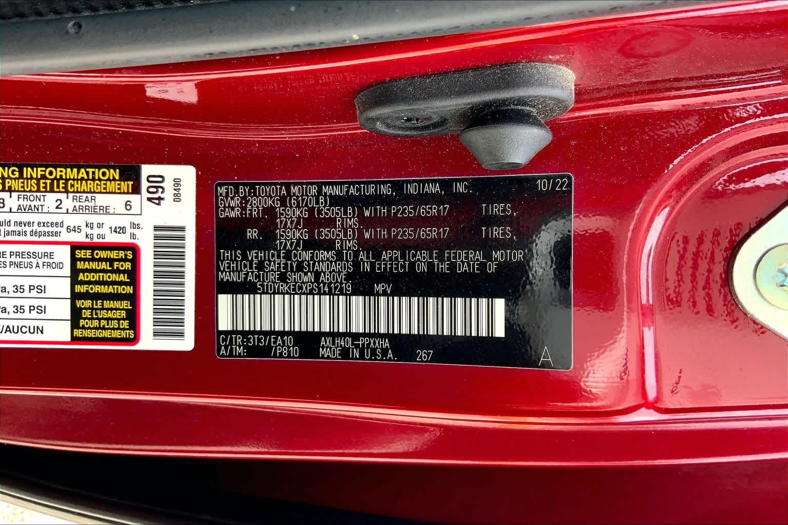 2023 Toyota Sienna XLE Ruby Flare Pearl at AutoNation USA Houston