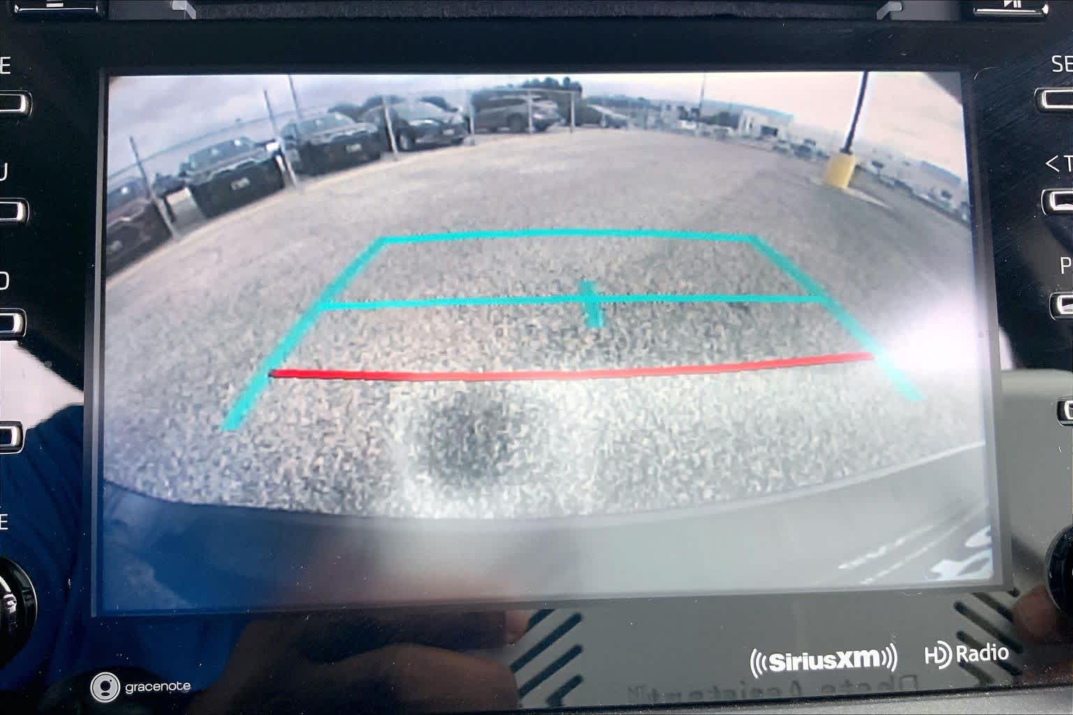 2020 Toyota Sienna photo 26 of 36