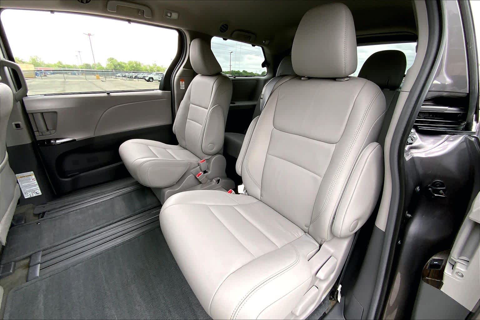 2017 Toyota Sienna XLE Auto Access Seat Predawn Gray Mica at AutoNation Toyota Gulf Fwy