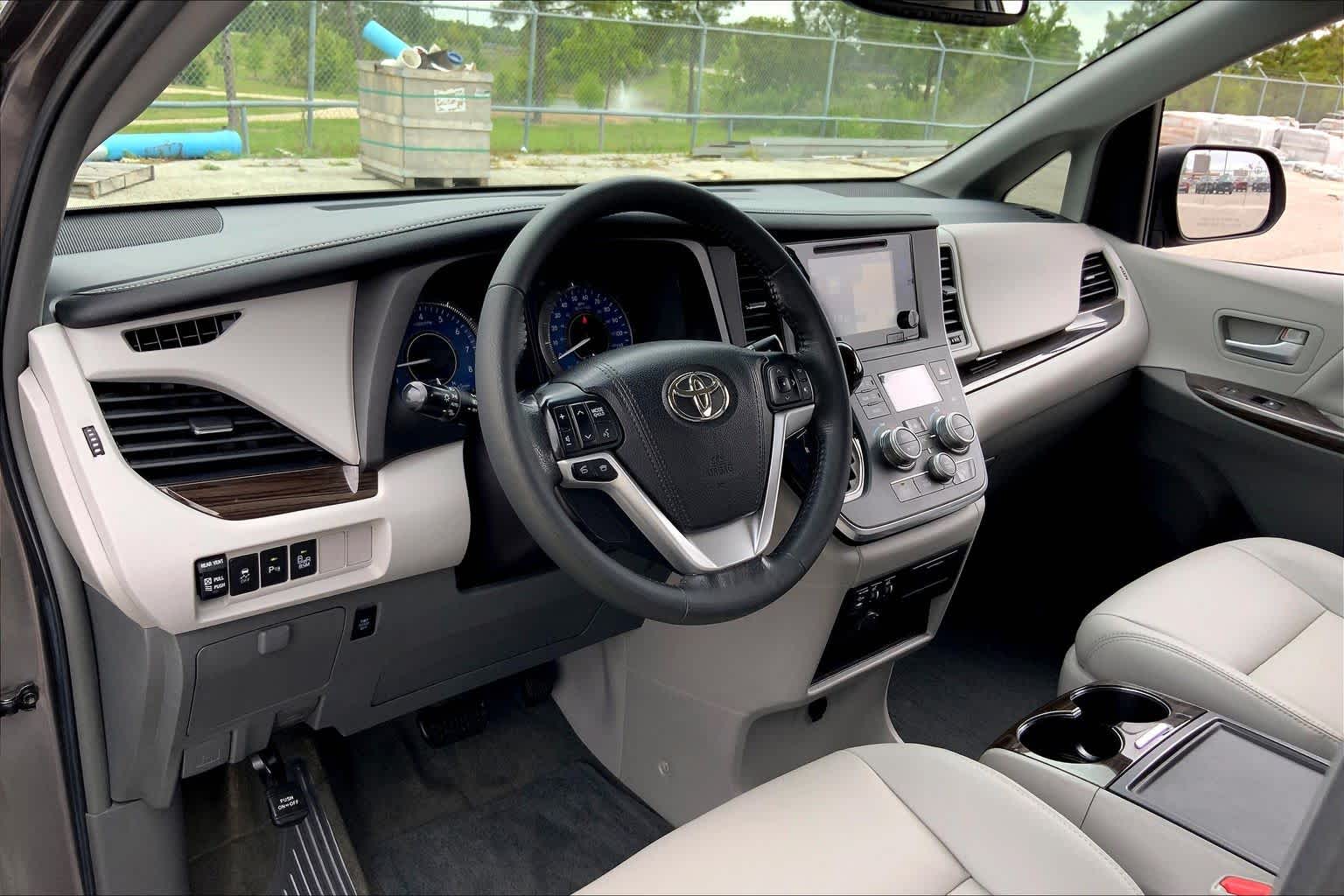 2017 Toyota Sienna XLE Auto Access Seat Predawn Gray Mica at AutoNation Toyota Gulf Fwy