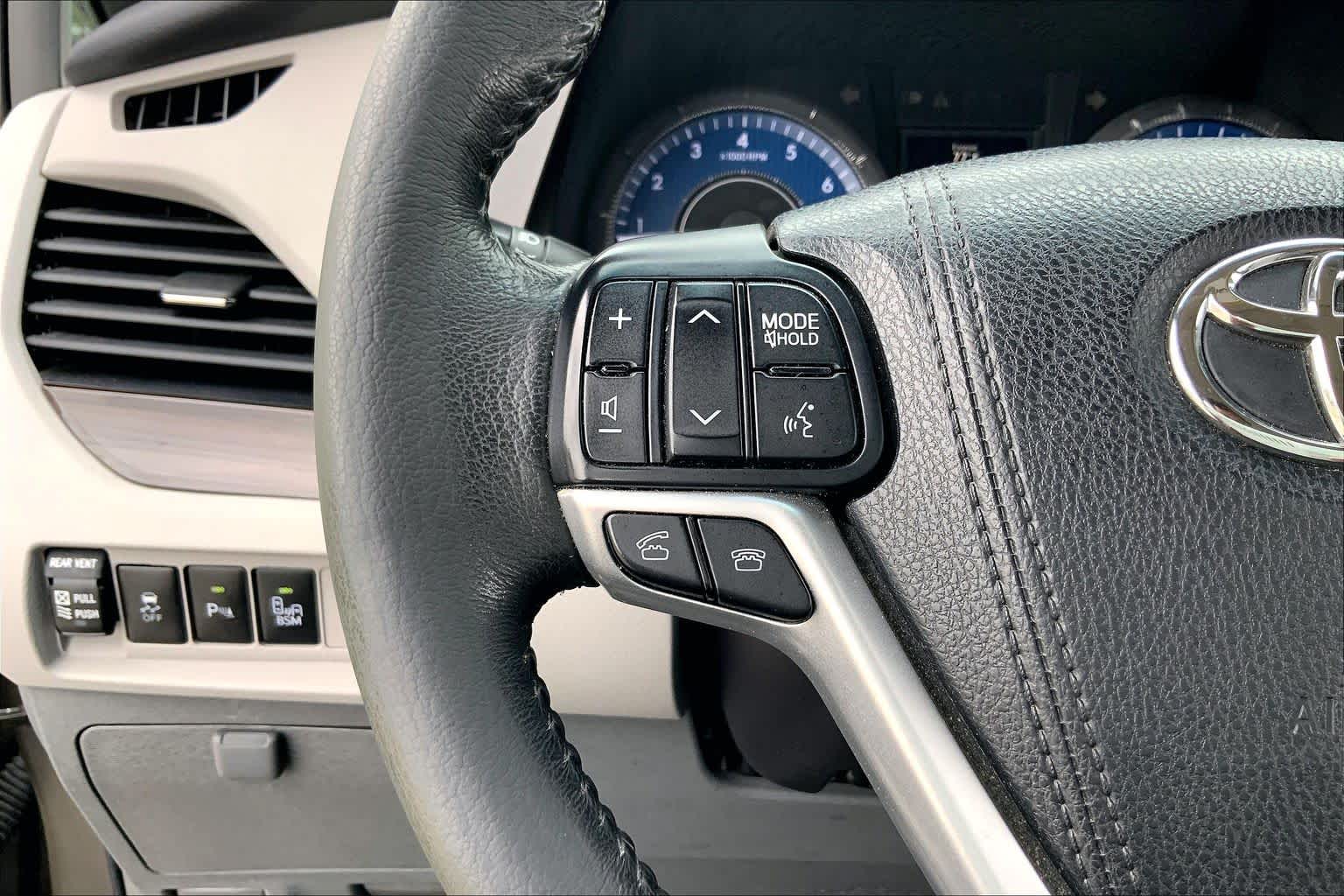 2017 Toyota Sienna XLE Auto Access Seat Predawn Gray Mica at AutoNation Toyota Gulf Fwy