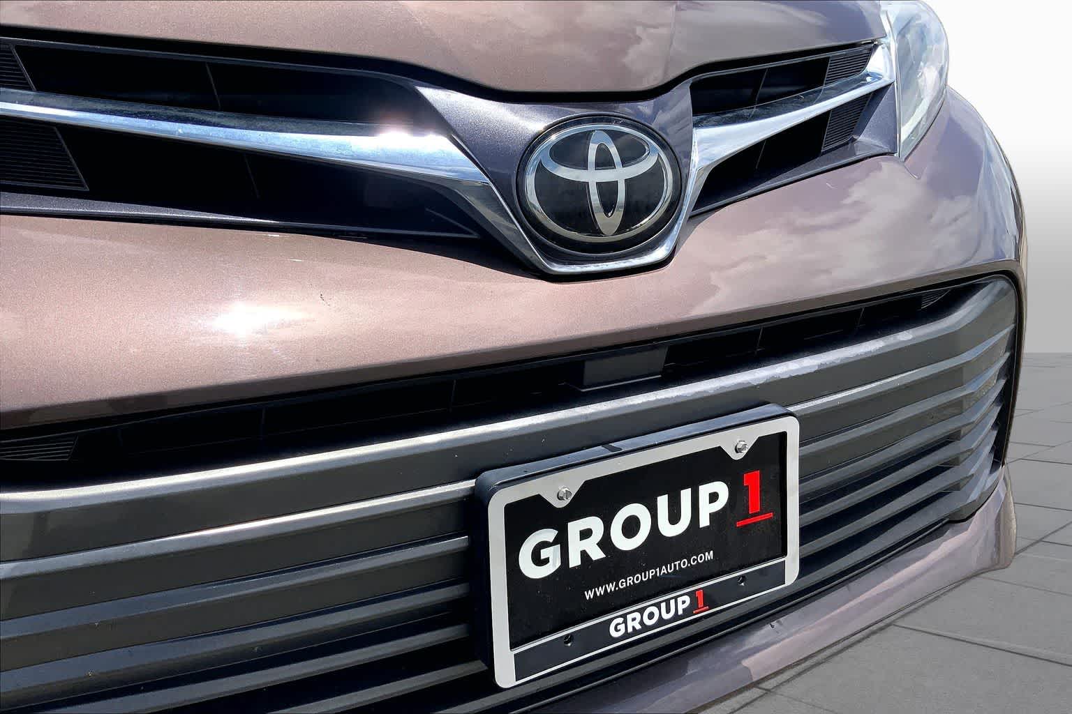 2018 Toyota Sienna Limited Toasted Walnut Pearl at AutoNation USA Katy