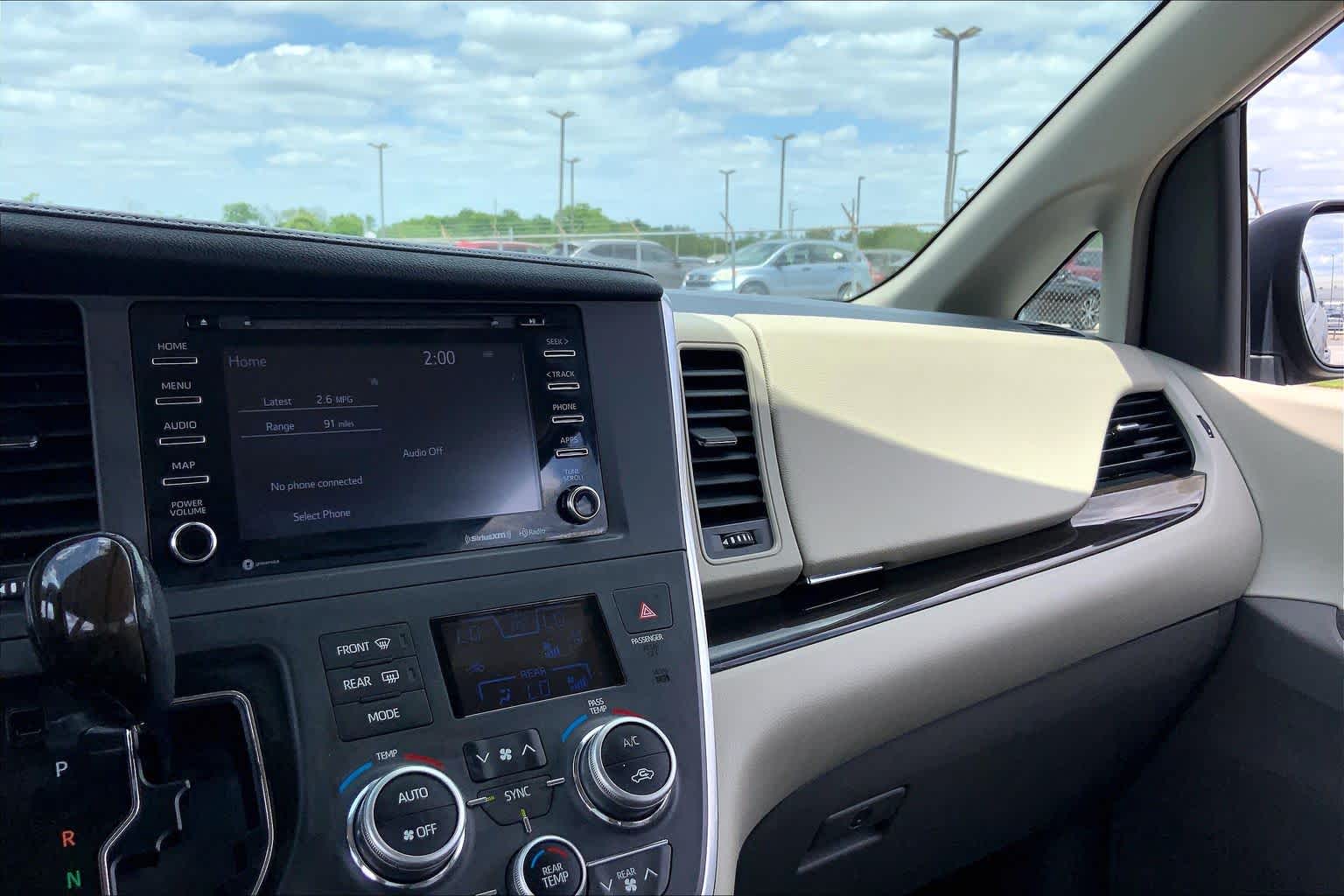 2019 Toyota Sienna XLE Premium Toasted Walnut Pearl at Group 1 Toyota Southwest