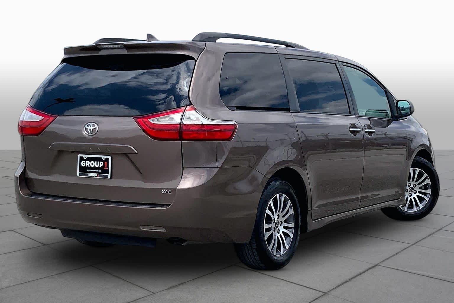 2019 Toyota Sienna XLE Premium Toasted Walnut Pearl at Group 1 Toyota Southwest