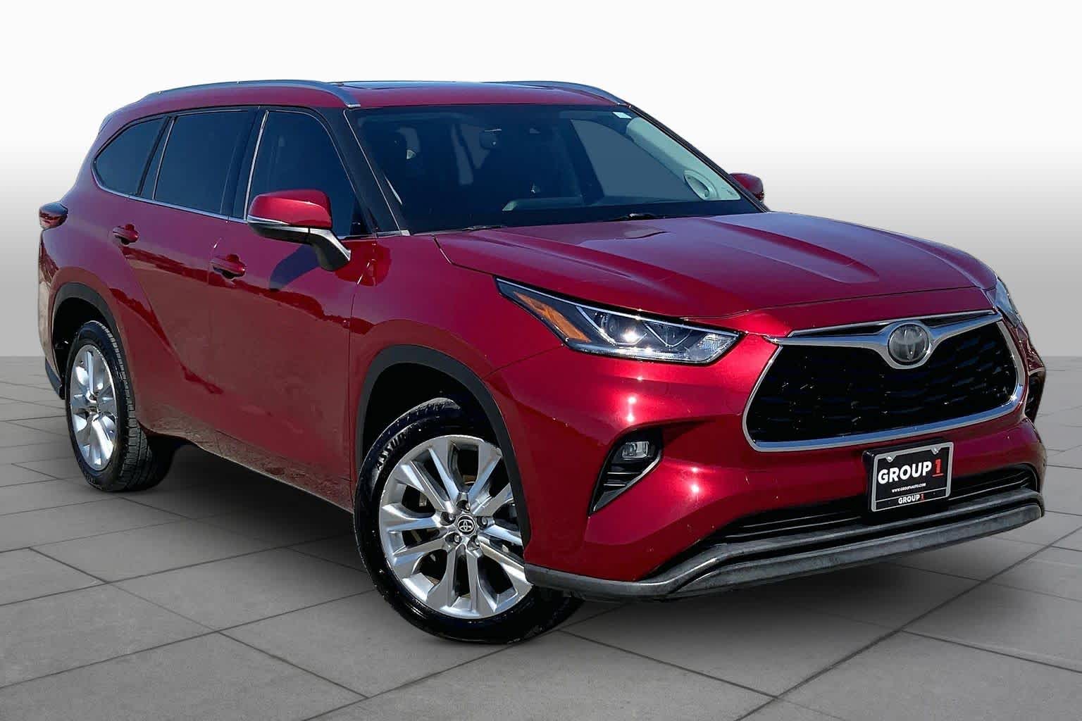2020 Toyota Highlander Limited Ruby Flare Pearl at Group 1 Toyota Southwest