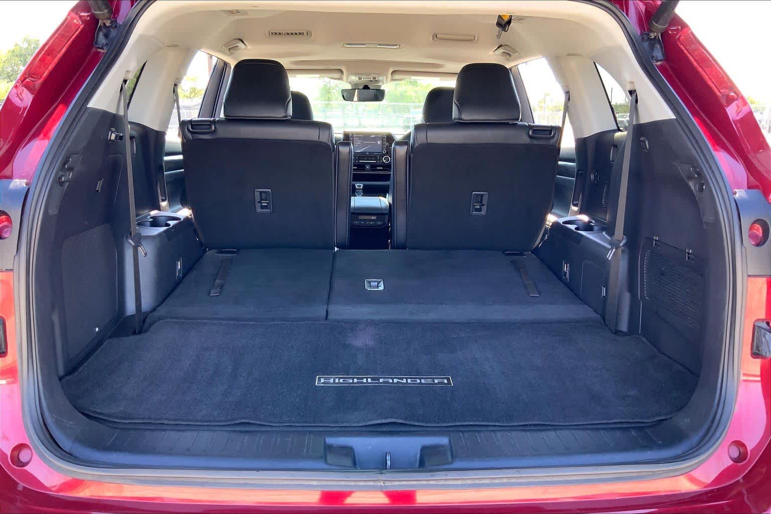 2020 Toyota Highlander Limited Ruby Flare Pearl at Group 1 Toyota Southwest